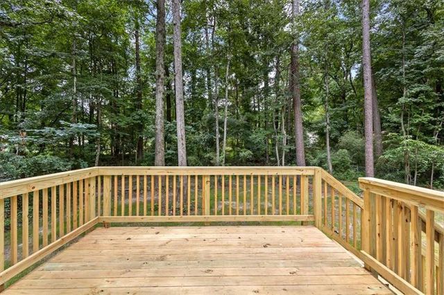 2152 Cedar Creek Lane, Lithia Springs, GA 30122
