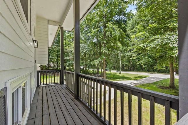 2152 Cedar Creek Lane, Lithia Springs, GA 30122