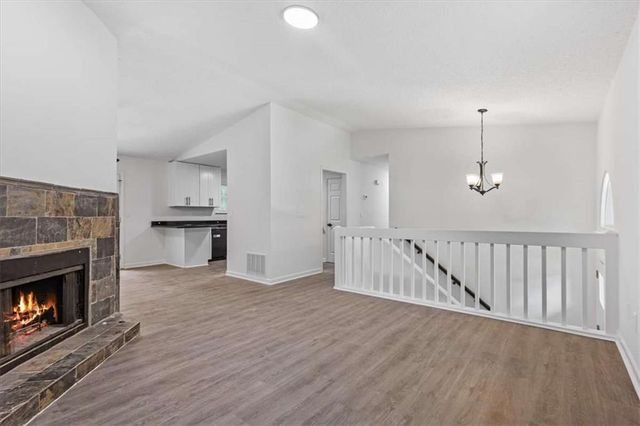 2152 Cedar Creek Lane, Lithia Springs, GA 30122