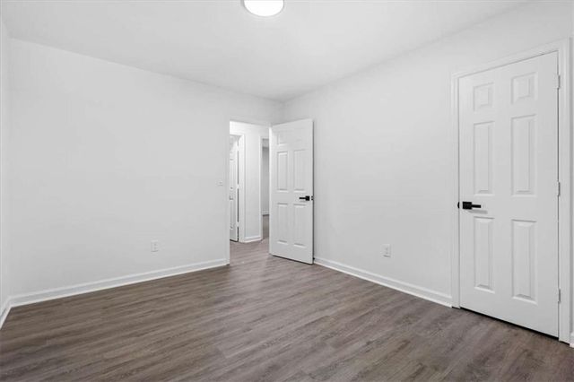 2152 Cedar Creek Lane, Lithia Springs, GA 30122