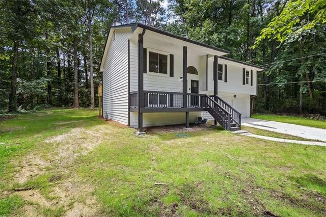 2152 Cedar Creek Lane, Lithia Springs, GA 30122