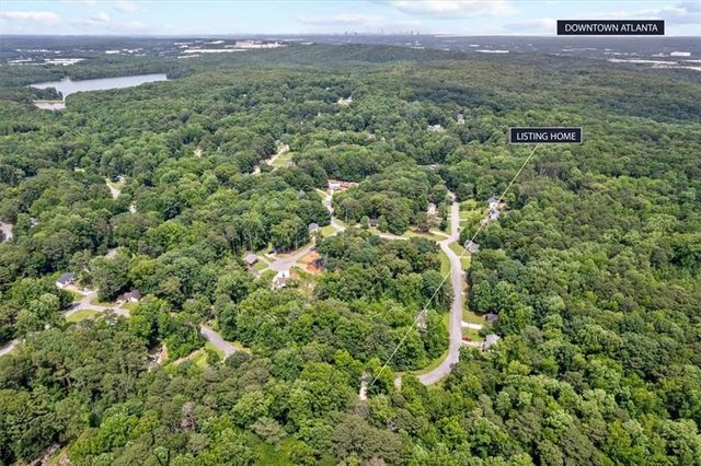 2152 Cedar Creek Lane, Lithia Springs, GA 30122
