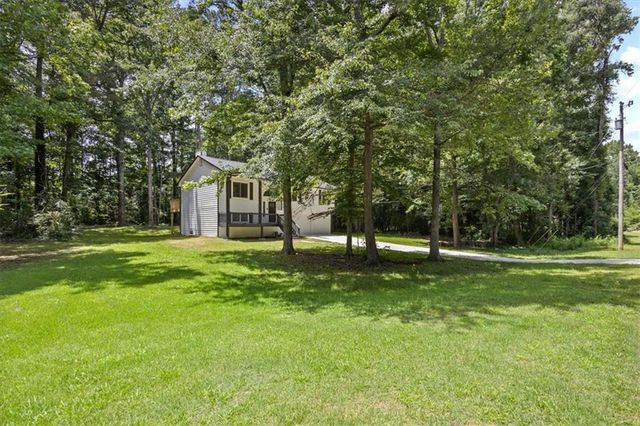 2152 Cedar Creek Lane, Lithia Springs, GA 30122