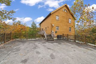 1447 Eagle Cloud Way, Sevierville, TN 37862