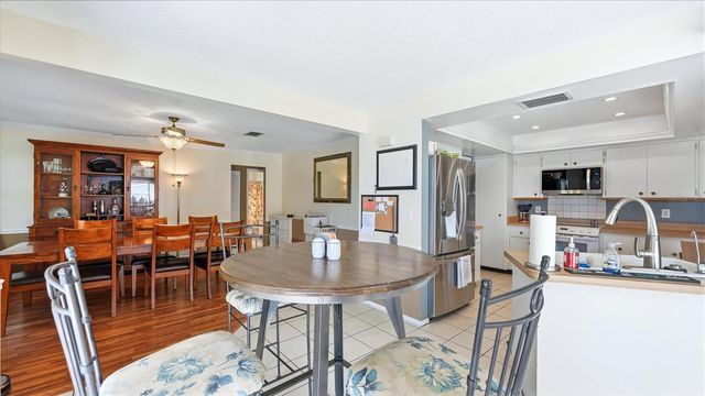 1929 PAR PLACE, Sarasota, FL 34240
