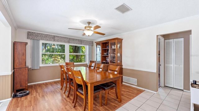 1929 PAR PLACE, Sarasota, FL 34240