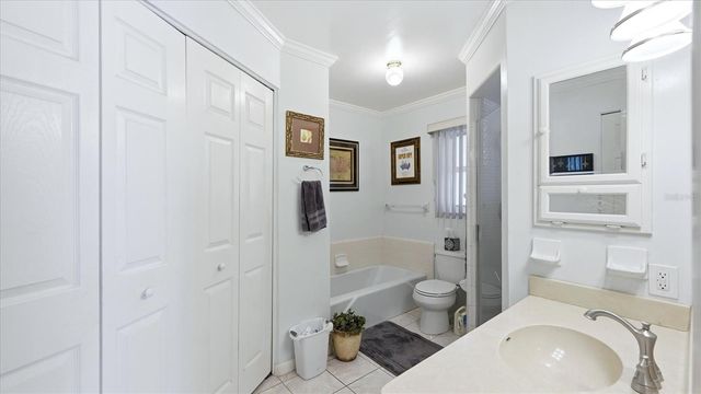 1929 PAR PLACE, Sarasota, FL 34240