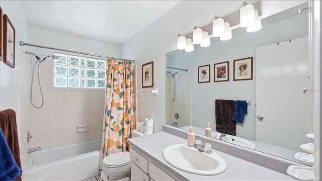 1929 PAR PLACE, Sarasota, FL 34240