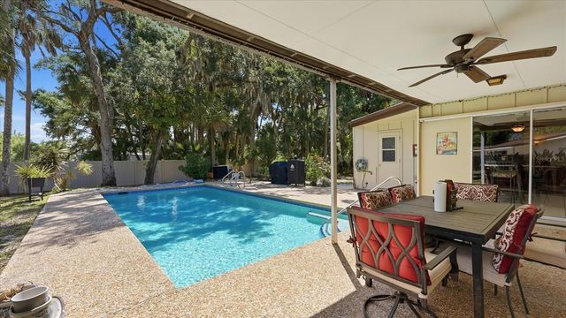 1929 PAR PLACE, Sarasota, FL 34240