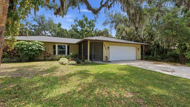 1929 PAR PLACE, Sarasota, FL 34240