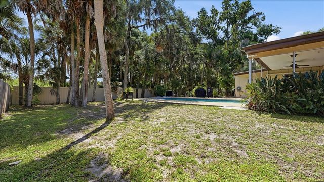 1929 PAR PLACE, Sarasota, FL 34240