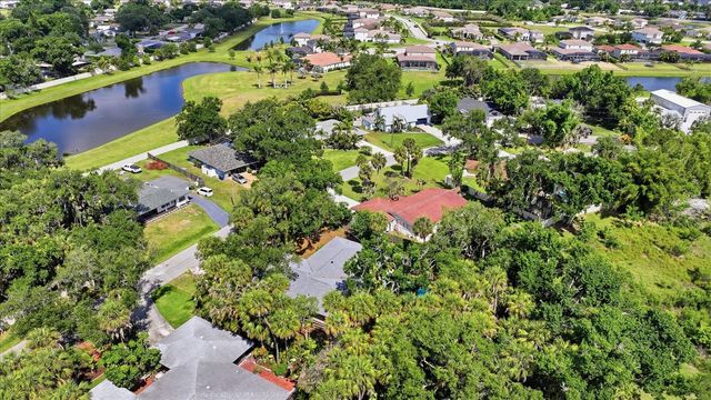 1929 PAR PLACE, Sarasota, FL 34240