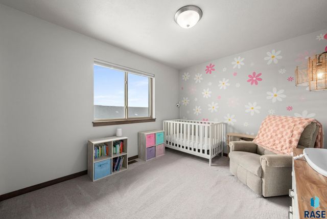 227 E Ivy Rd Road, Tea, SD 57064