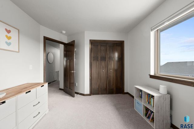 227 E Ivy Rd Road, Tea, SD 57064