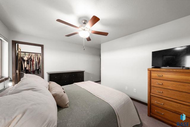 227 E Ivy Rd Road, Tea, SD 57064