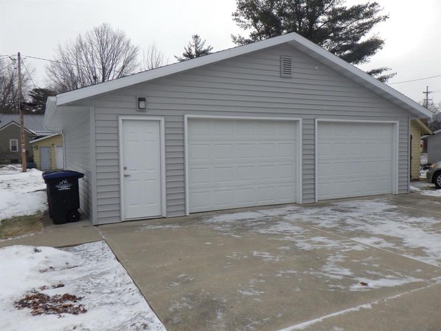 604 S WEED STREET, Shawano, WI 54166