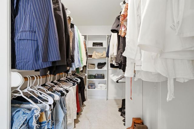 5610 Court Of Lions Street, Houston, TX 77069