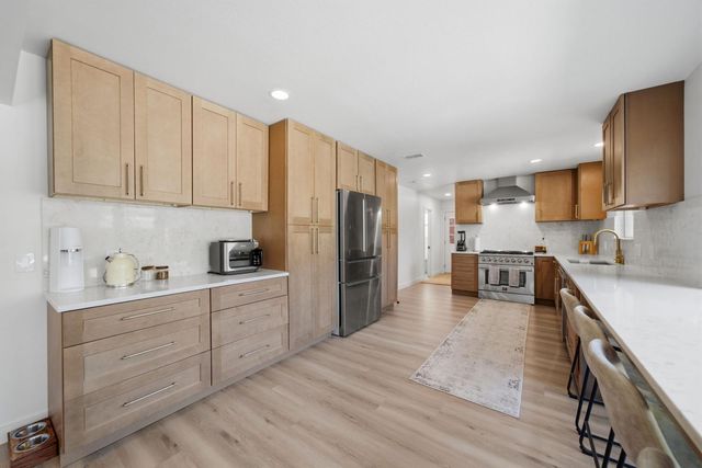 5610 Court Of Lions Street, Houston, TX 77069