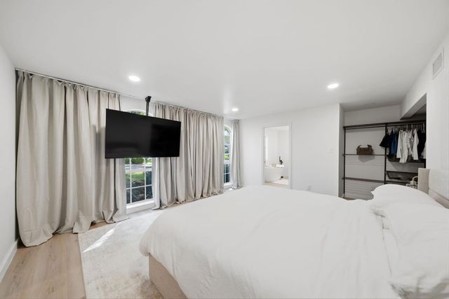 5610 Court Of Lions Street, Houston, TX 77069