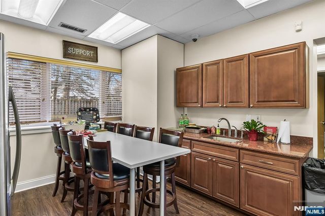 39 Woodland Road, Roseland, NJ 07068