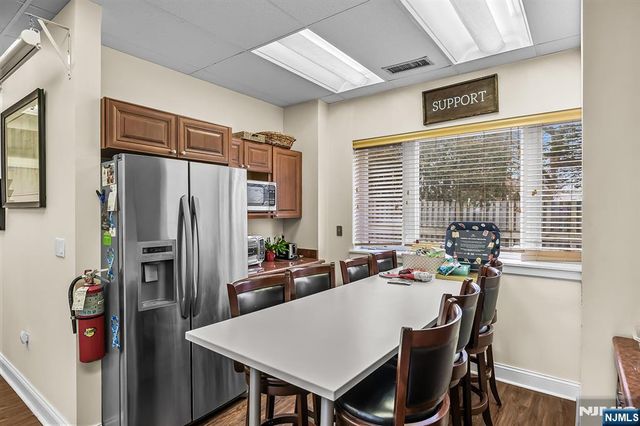 39 Woodland Road, Roseland, NJ 07068