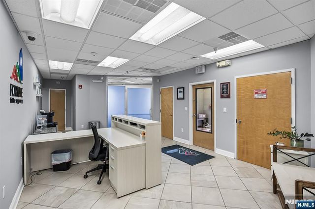 39 Woodland Road, Roseland, NJ 07068