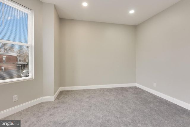 5239 ARCH ST, Philadelphia, PA 19139