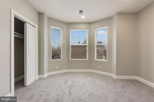 5239 ARCH ST, Philadelphia, PA 19139