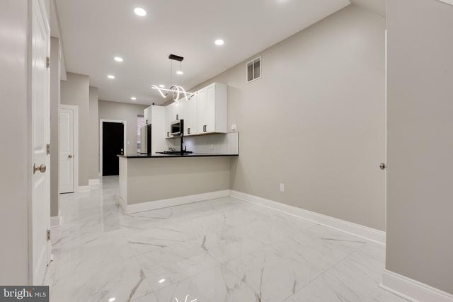 5239 ARCH ST, Philadelphia, PA 19139