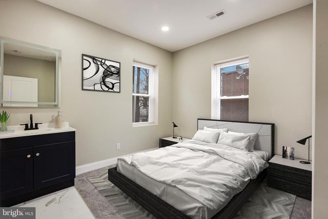 5239 ARCH ST, Philadelphia, PA 19139