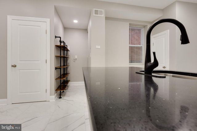 5239 ARCH ST, Philadelphia, PA 19139