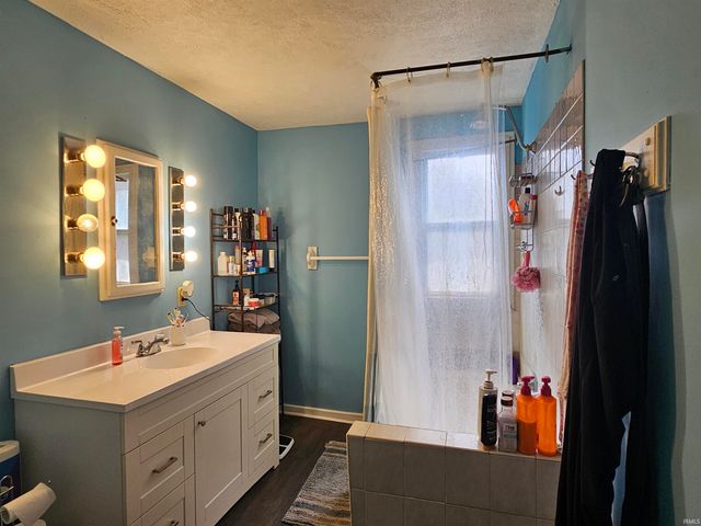 201 W Vistula, Bristol, IN 46507
