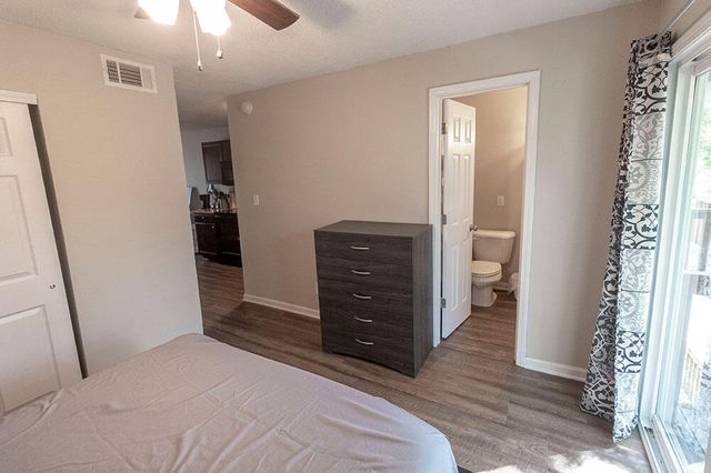 105 N GARTH AVE 53, Columbia, MO 65203