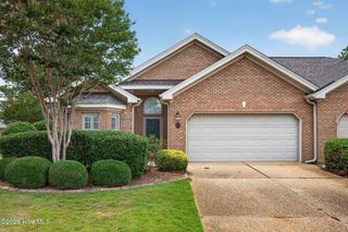 1127 Avebury Court, Winnabow, NC 28479
