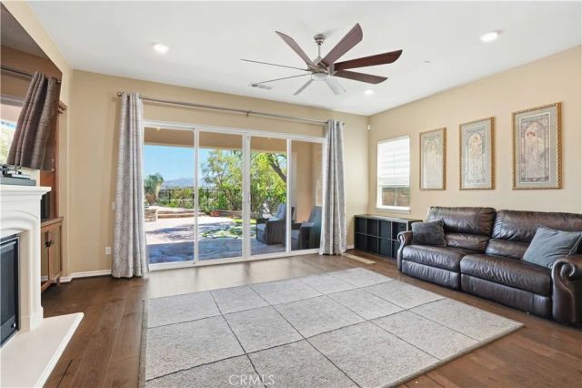 26492 Township Street, Saugus, CA 91350