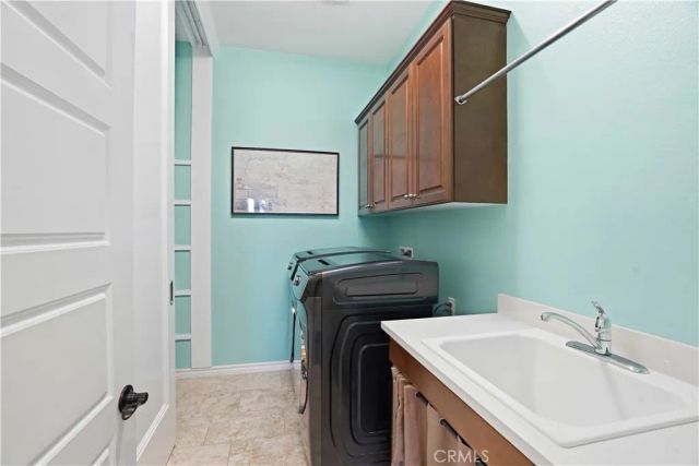 26492 Township Street, Saugus, CA 91350