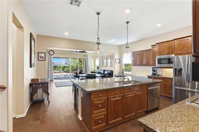 26492 Township Street, Saugus, CA 91350