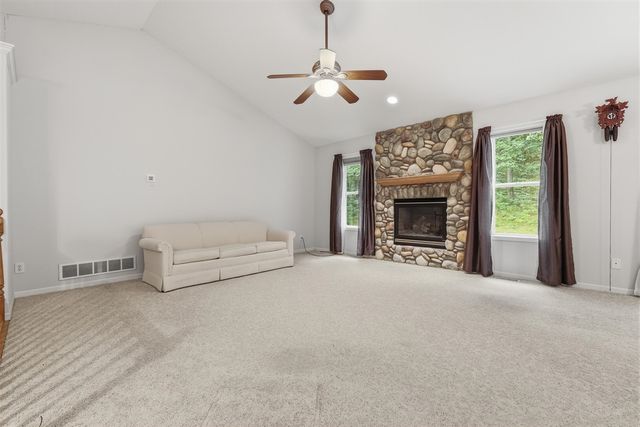 5075 Bonasa Drive, Rockford, MI 49341