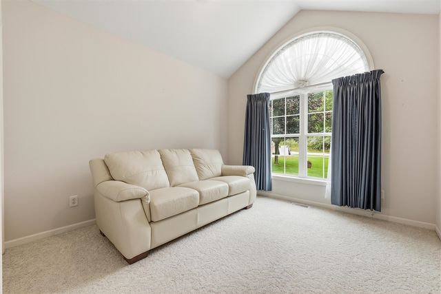 5075 Bonasa Drive, Rockford, MI 49341
