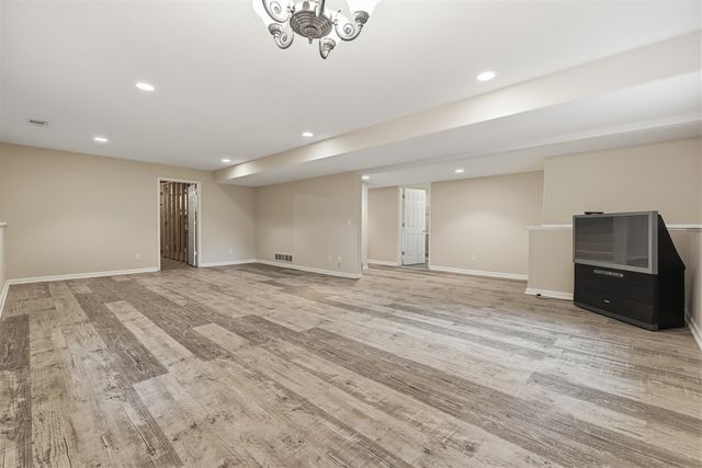 5075 Bonasa Drive, Rockford, MI 49341