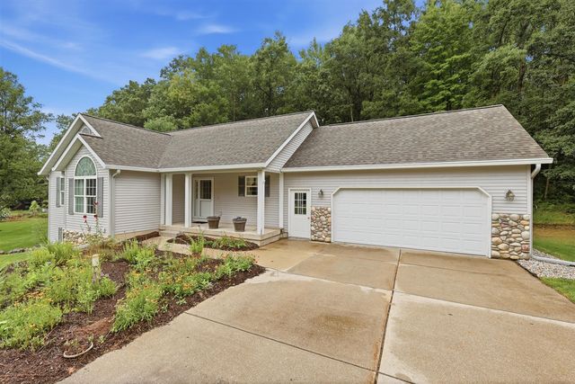 5075 Bonasa Drive, Rockford, MI 49341