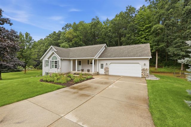 5075 Bonasa Drive, Rockford, MI 49341