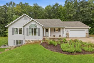 5075 Bonasa Drive, Rockford, MI 49341