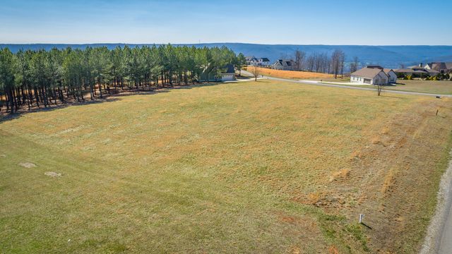 215 Deer Run Drive Jh215, Jasper, TN 37347