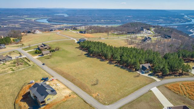 215 Deer Run Drive Jh215, Jasper, TN 37347