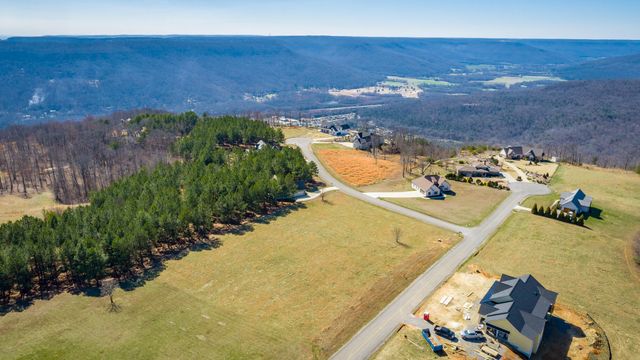 215 Deer Run Drive Jh215, Jasper, TN 37347