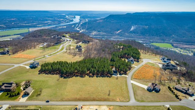 215 Deer Run Drive Jh215, Jasper, TN 37347