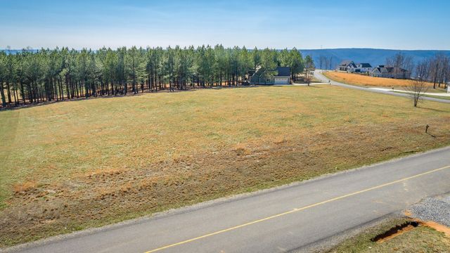 215 Deer Run Drive Jh215, Jasper, TN 37347