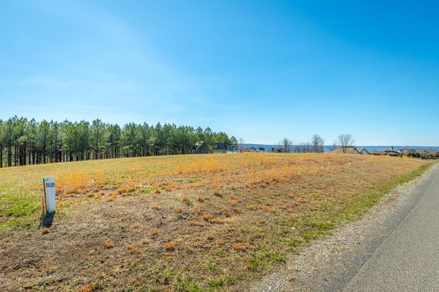 215 Deer Run Drive Jh215, Jasper, TN 37347