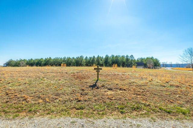 215 Deer Run Drive Jh215, Jasper, TN 37347